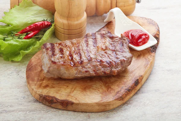 Carne Res Parrilla Bistec —  Fotos de Stock
