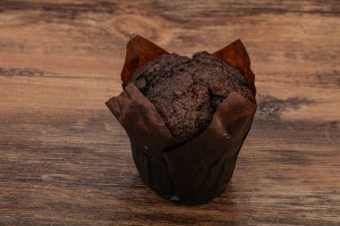 Lezzetli tatlı çikolatalı kek aperatifi.