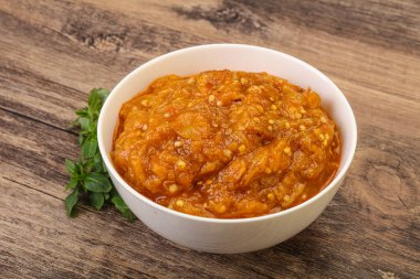 Kafkas mutfağı - Mangal salatası ve ızgara sebze