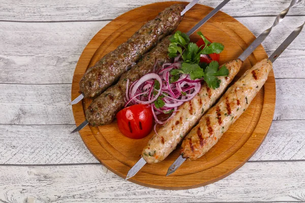 Rind Und Hühnerkebab Aus Hackfleisch — Stockfoto