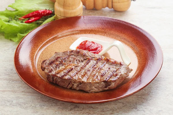 Carne Res Parrilla Bistec —  Fotos de Stock