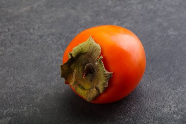 Olgun tatlı ve lezzetli hurma meyvesi