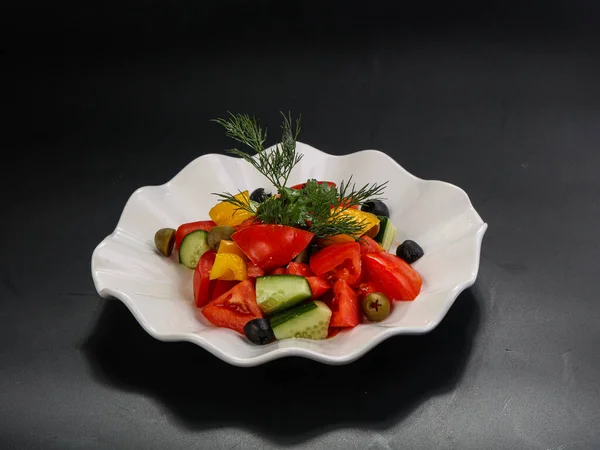 Salada Legumes Com Tomate Pepinos Ervas — Fotografia de Stock