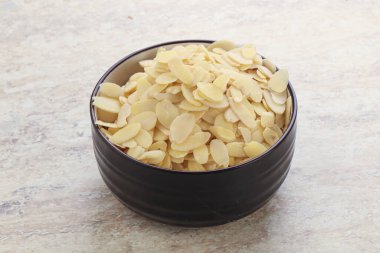 Mutfak ve yemek için badem fıstığı dilimleri