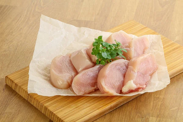 Raw Chicken Breast Slices Cooking Board — Stock Photo, Image