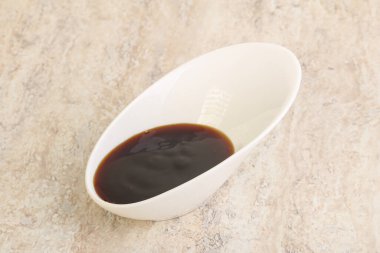 Kasede doğal istiridye sosu