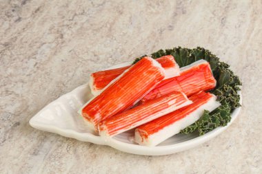 Yengeç çubuğu balık surimi aperatif