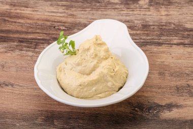 Vejetaryen yemeği. Zeytinyağlı humus sosu.