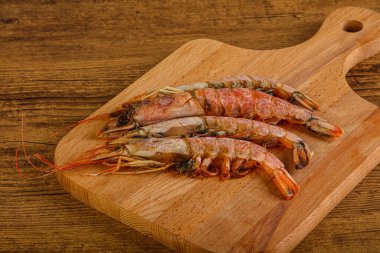 Lezzetli büyük Langoustine deniz ürünleri.