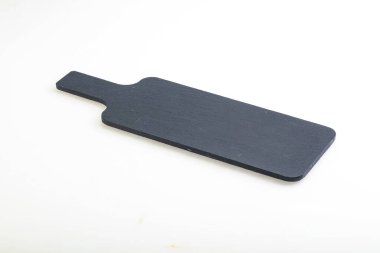 Siyah taş tahtası beyaz arkaplanda izole edildi