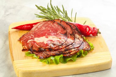 Lezzetli İtalyan kurutulmuş domuz eti.