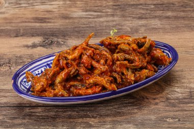 Domates soslu konserve ançüez.