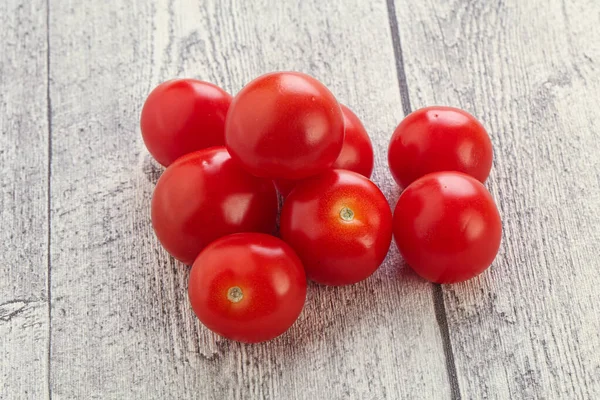 Reife Saftige Bio Kirschtomaten — Stockfoto