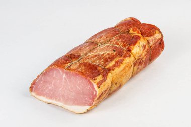 Atıştırmalık olarak nefis füme domuz eti.