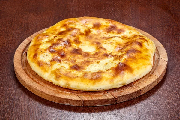Traditionelle Georgische Bäckerei Chachapuri Torte Mit Käse — Stockfoto