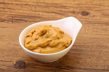 Fıstık ezmeli atıştırmalık