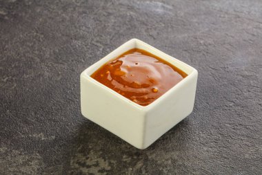 Asya geleneksel mutfağı - et ve tavuk için köri sosu