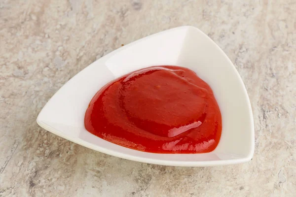 Forró Fűszeres Sriracha Szósz Tálban — Stock Fotó