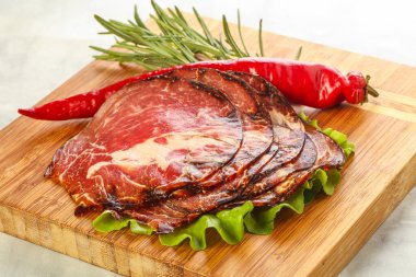 Lezzetli İtalyan kurutulmuş domuz eti.