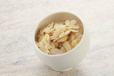 Mutfak ve yemek için badem fıstığı dilimleri