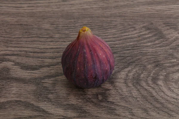Ripe Sweet Tasty Fig Fruit Isolated — Stock Photo, Image