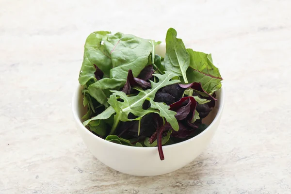 Vejetaryen Karışımı Yeşil Vitamin Salatası — Stok fotoğraf