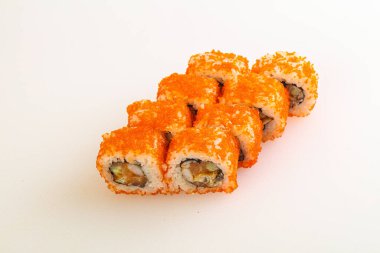 Somon, nori ve pirinçli geleneksel Japon dürümü.