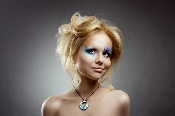 Tini lány make-up sellő gyönyörű — Stock Fotó