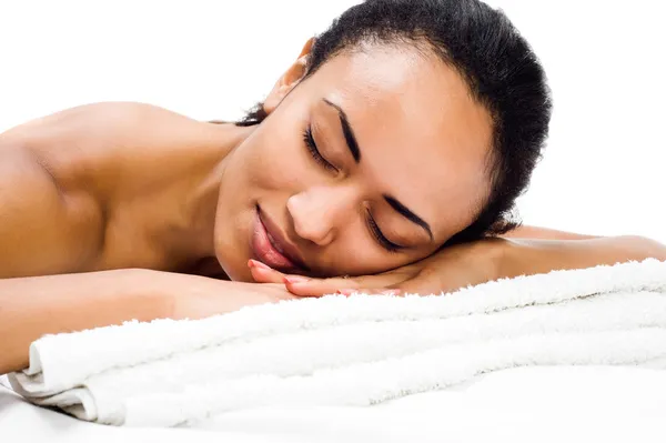 Mujeres jóvenes en el salón de spa — Foto de Stock