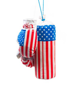 iki eldiven ve kum torbası