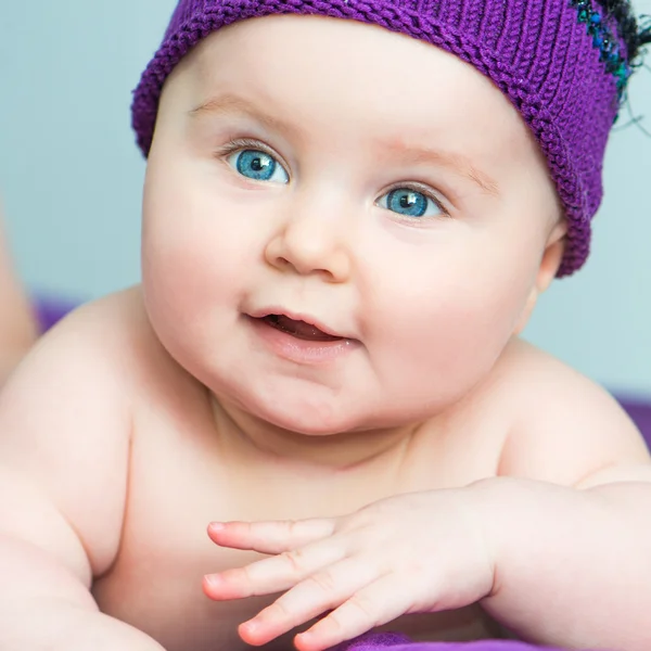 Close-up newborn girl — Stock Photo, Image