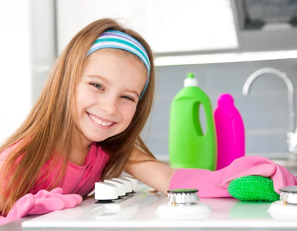 Girl make cleaning in the kitchen — Stock Photo, Image