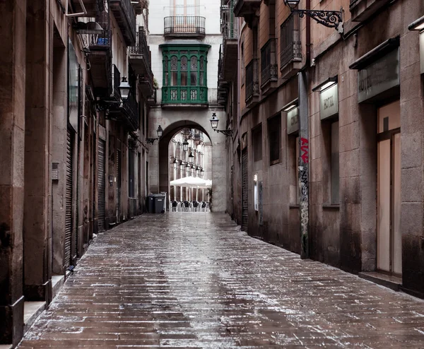 Old streets of Barrio Gotico — Stock Photo, Image