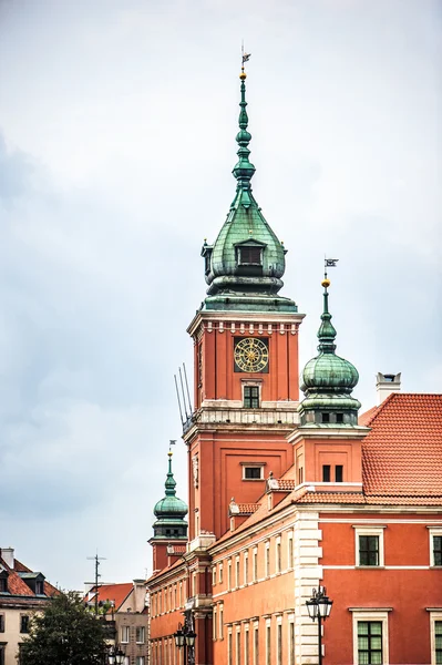 Kolumna Zygmunta i Zamek Królewski — Zdjęcie stockowe