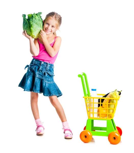Menina com uma cesta de produtos — Fotografia de Stock