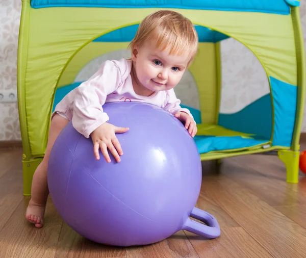 Baby playing at home — Stock Photo, Image