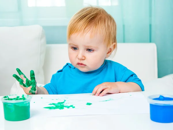 Little girl draw finger paints — Stock Photo, Image