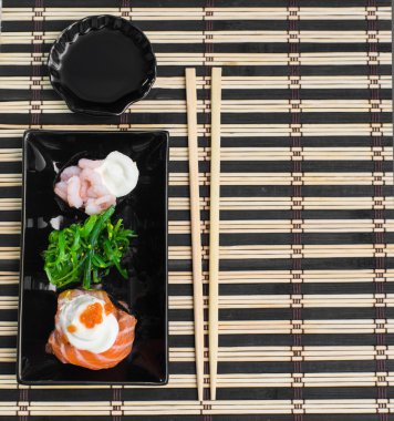 bir dikdörtgen plaka rulo