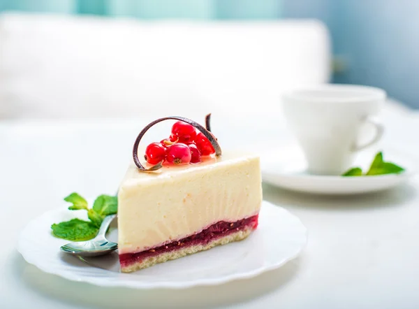Delicioso pedaço de cheesecake — Fotografia de Stock
