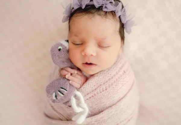 Newborn baby girl portrait — Stock Photo, Image