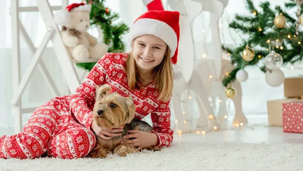 Barn i juletid — Stockfoto