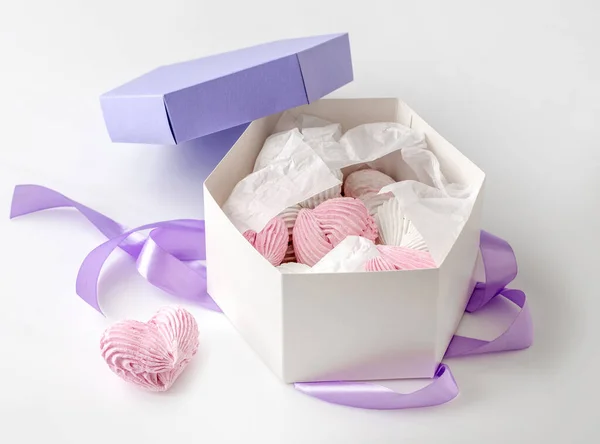 Marshmallow geschenkdoos — Stockfoto