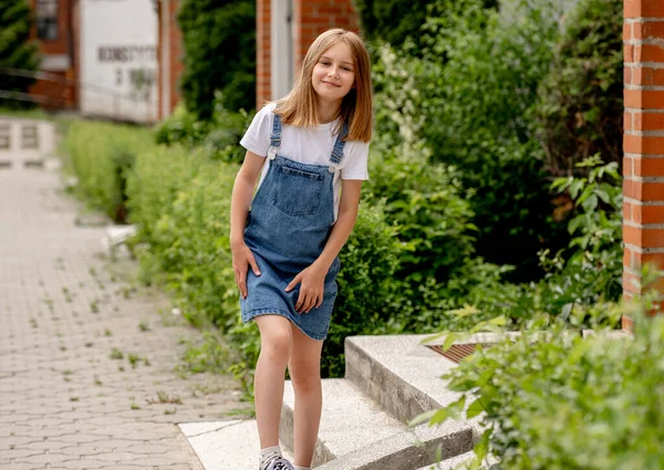 Preteen Girl Wearing Jeans Dress City Summertime Smiling Beautiful Female — Fotografia de Stock