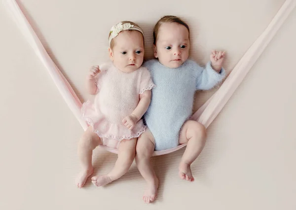 Newborn Babies Twins Ooking Camera Cute Infant Child Kids Brother — Zdjęcie stockowe