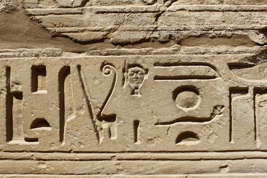 Les Aventures de Titia suite 2... Depositphotos_14049967-stock-photo-ancient-egypt-hieroglyphs