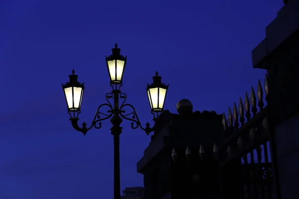 Vintage street light — Stock Photo, Image