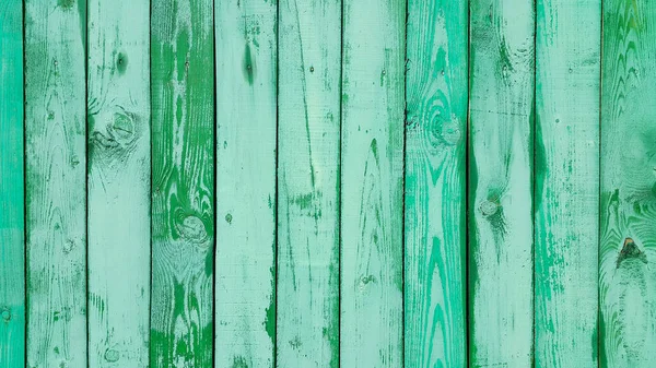 Σάπιος Ξεπερασμένος Ξύλινος Τοίχος Βαμμένος Από Έντονο Πράσινο Χρώμα Αρχιτεκτονικό — Φωτογραφία Αρχείου