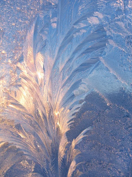 Beautiful Ice Pattern Sunlight Close Window Glass Natural Winter Background — Stock Photo, Image