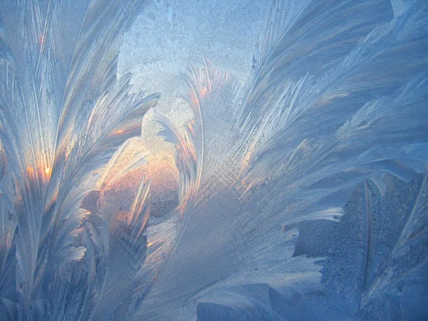 Vacker Mönster Och Solljus Närbild Fönsterglas Tidigt Morgonen Naturlig Vinter — Stockfoto