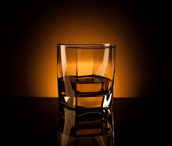Whisky en vaso —  Fotos de Stock